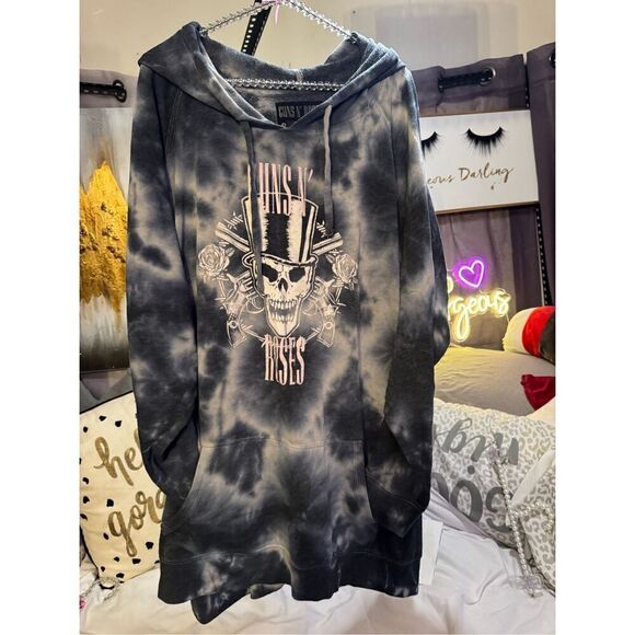 Torrid plus size 6x guns & roses tie die marbled rock band hooded sweatshirt - Picture 4 of 9